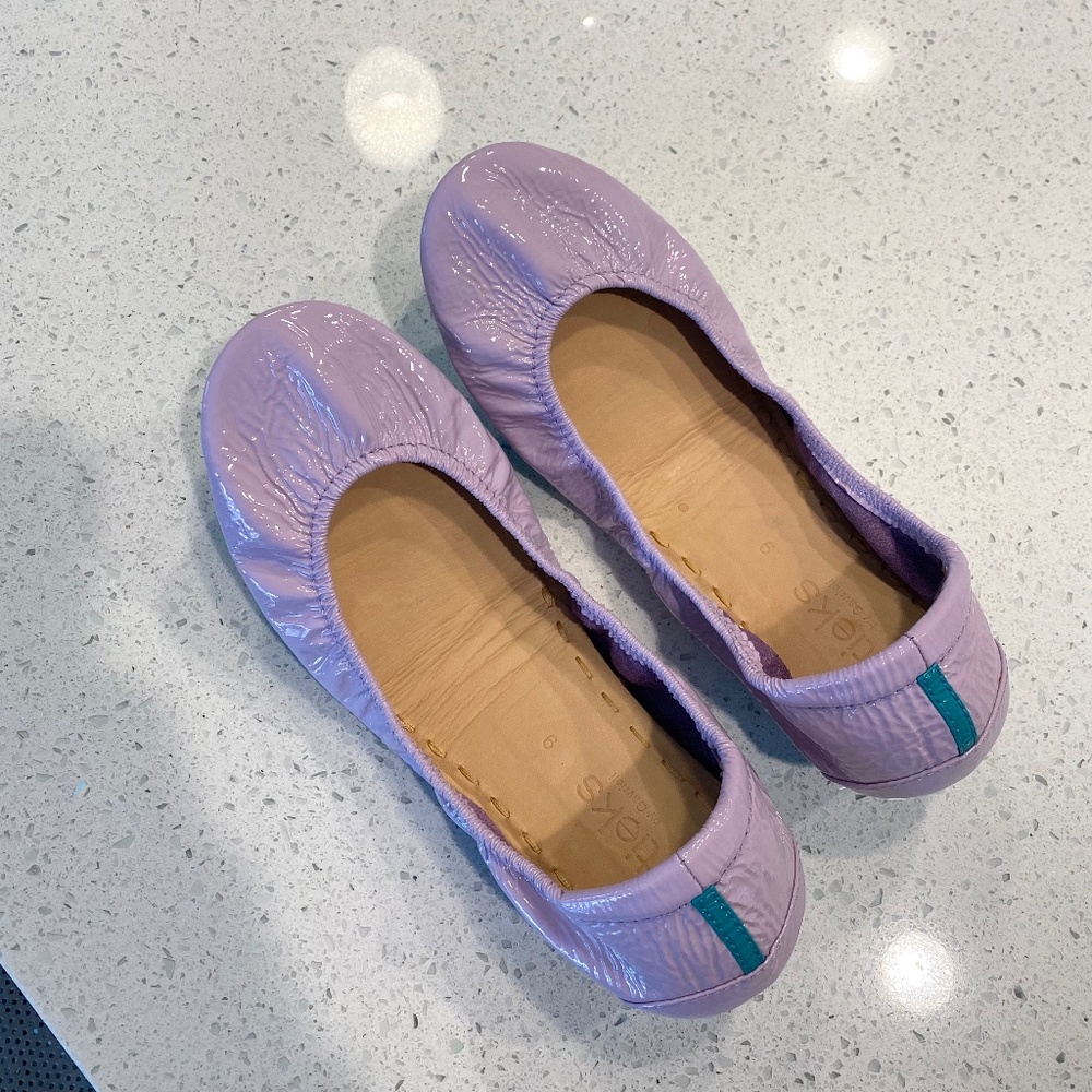 Lavender Patent Tieks | EXCELLENT Condition | Size 9